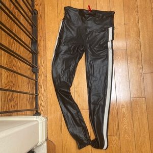 Spanx M BLACK legging with white strip